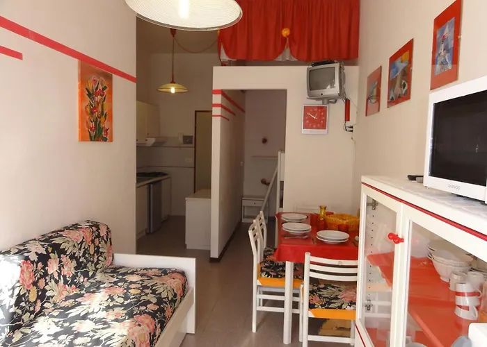 Beachside With Outdoor Space * Bibione