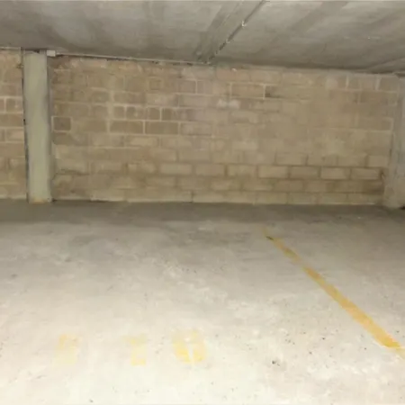 Beachside With Outdoor Space Daire