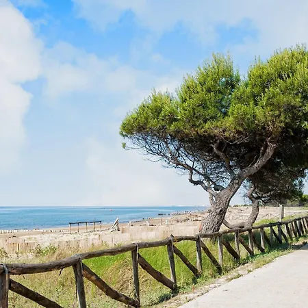 Beachside With Outdoor Space * Bibione